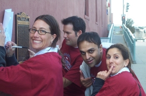 Team No-Tech Treasure Hunt in North Beach/Chinatown