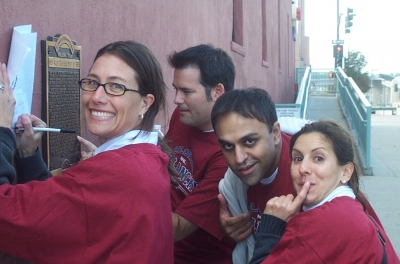 Team No-Tech Treasure Hunt in North Beach/Chinatown